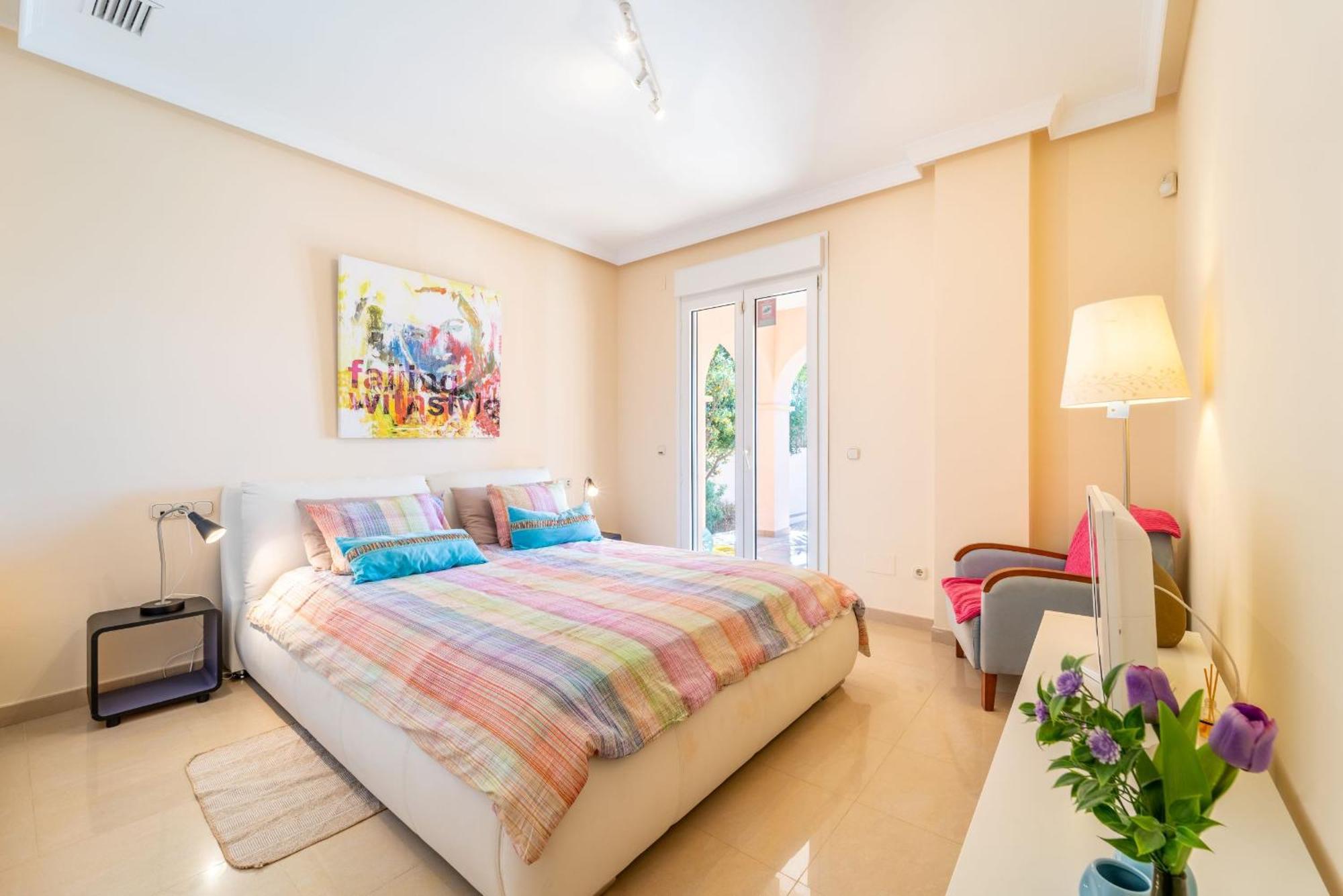 Beachside Villa With Panoramic Sea Views เบนัลมาเดนา ภายนอก รูปภาพ